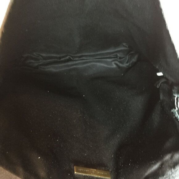 Wilsons Leather Black Messenger Bag With Adjustable Crossbody Strap 14 X 11 - Picture 6 of 7